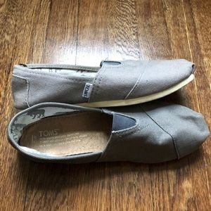 Toms Men’s Classic Canvas Slip on Grey Shoes